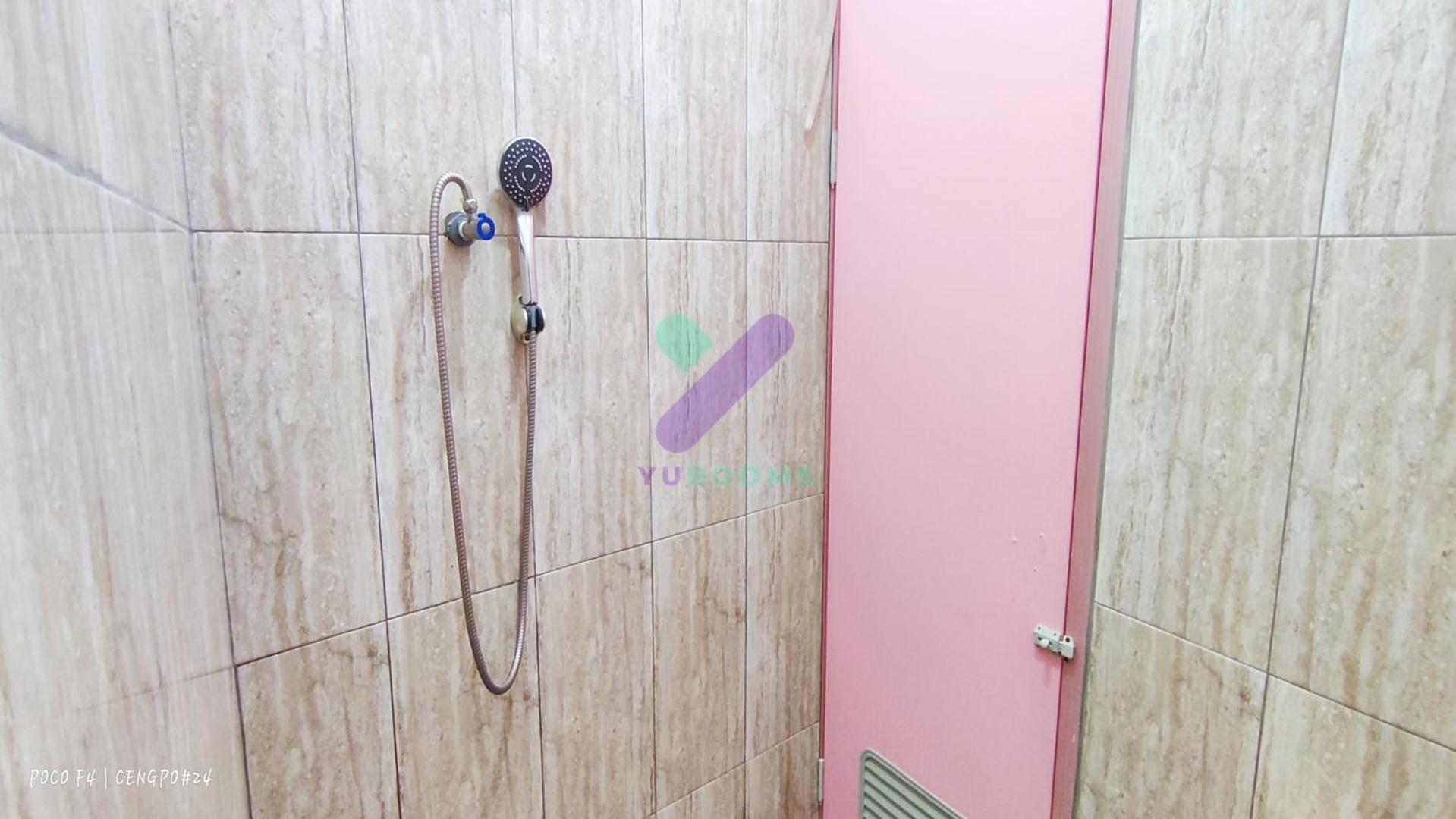 New Jasmine Guest House By Yurooms Blitar Extérieur photo