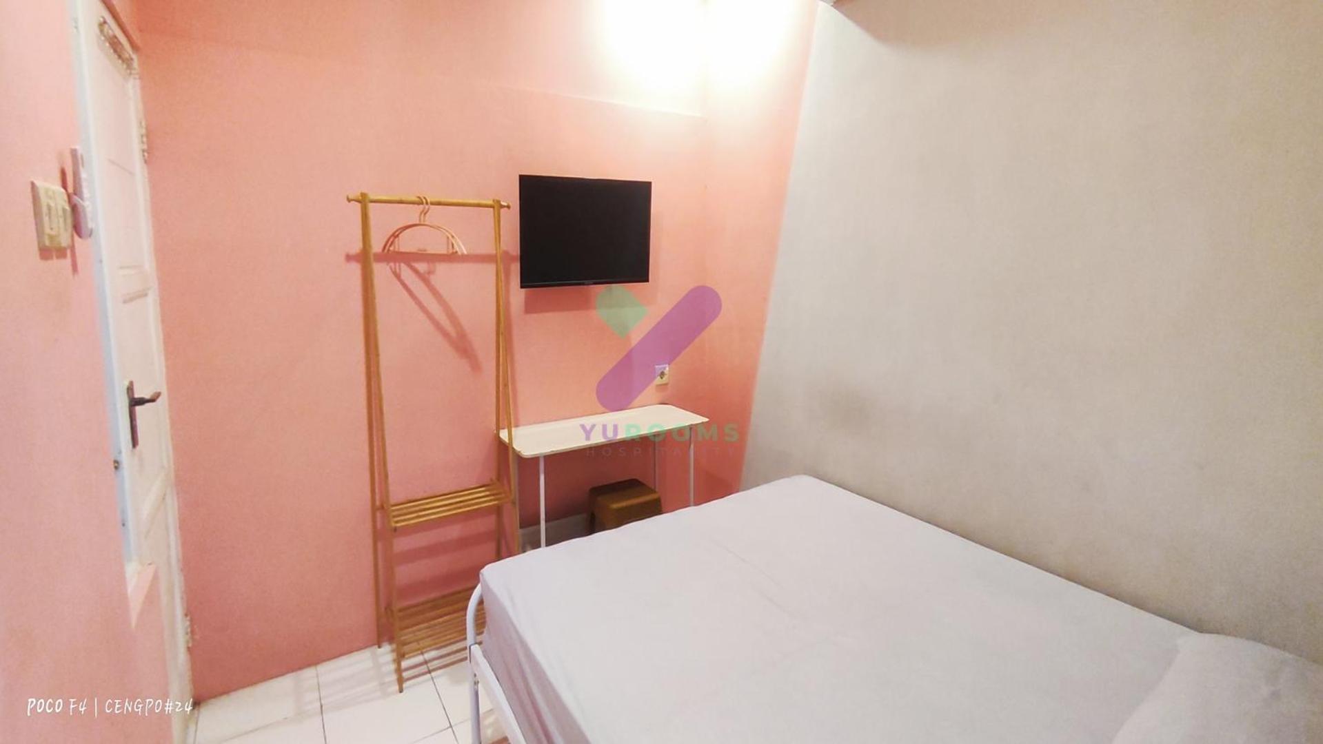 New Jasmine Guest House By Yurooms Blitar Extérieur photo