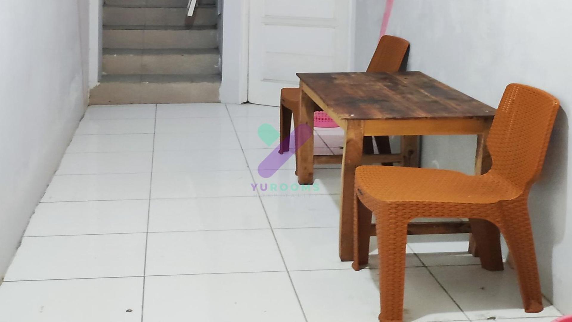New Jasmine Guest House By Yurooms Blitar Extérieur photo