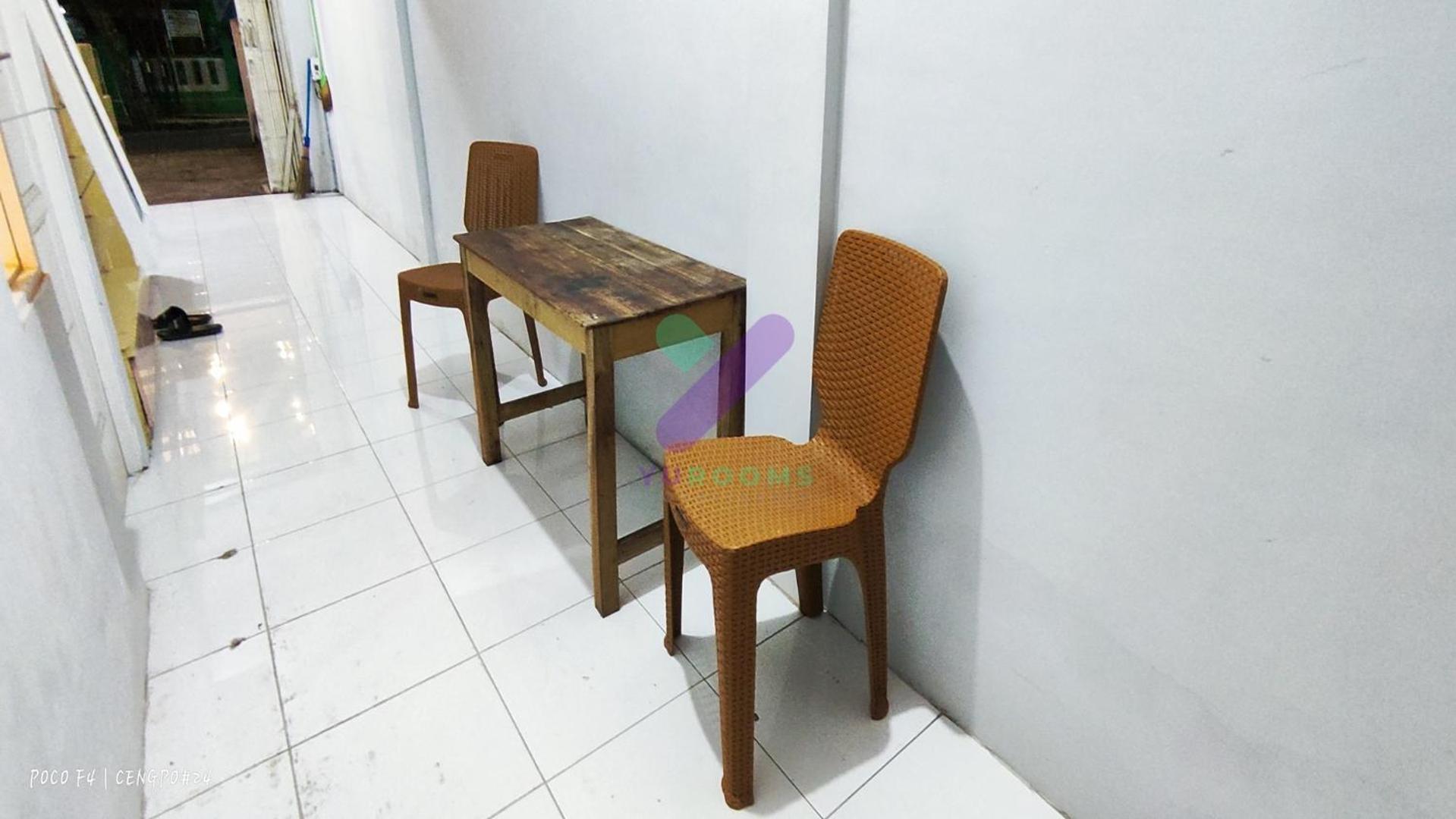 New Jasmine Guest House By Yurooms Blitar Extérieur photo
