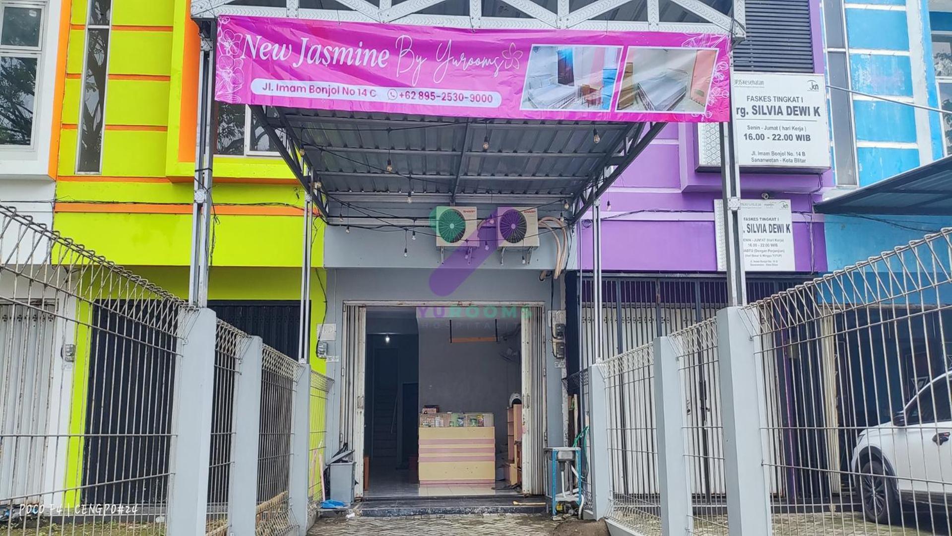 New Jasmine Guest House By Yurooms Blitar Extérieur photo